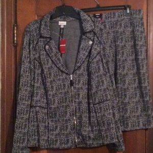 Suite jacket and shirt set from Avenue